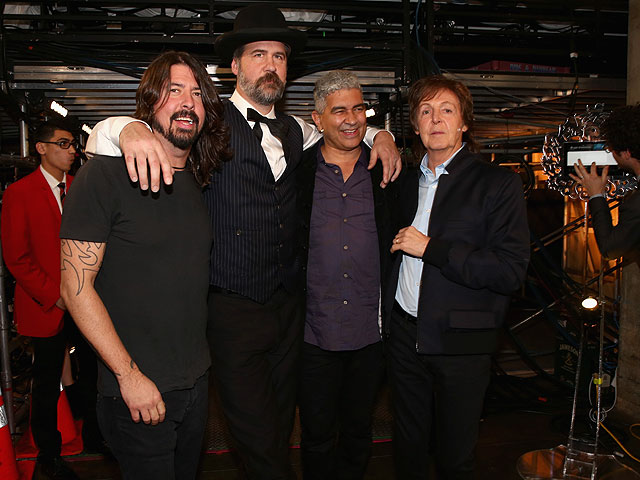 Dave Grohl, Krist Novoselic, Pat Smear, Paul McCartney