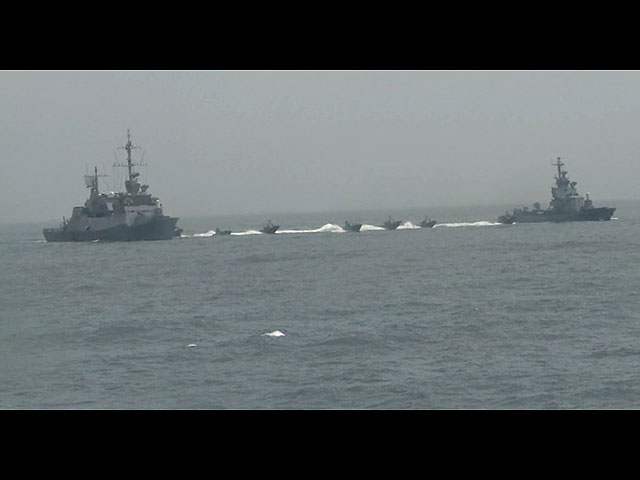 Израильские ВМС идут на перехват судна Klos-C. 5 марта 2014 года