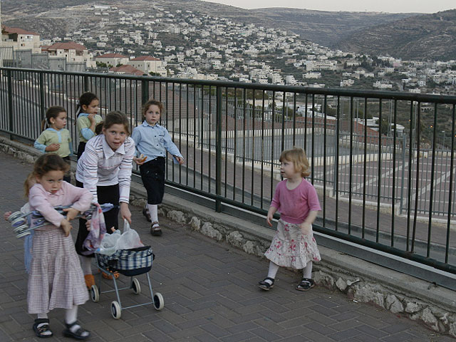 ЦСБ: разрыв в уровне рождаемости между арабками и еврейками практически исчез