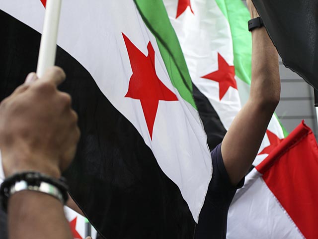 США приостанавливают работу посольства и консульств Сирии и высылают сотрудников
