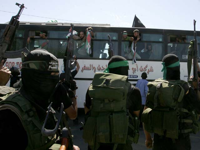 Прибытие в Газу автобуса с террористами, освобожденными в рамках "сделки Шалита". 18 октября 2011 года