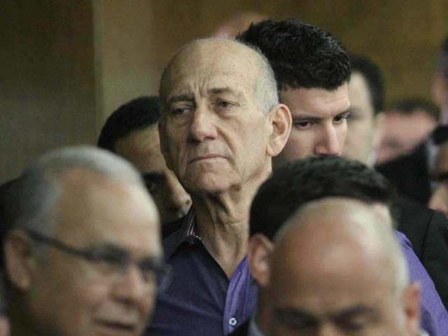 Эхуд Ольмерт в суде. 31 марта 2014 года