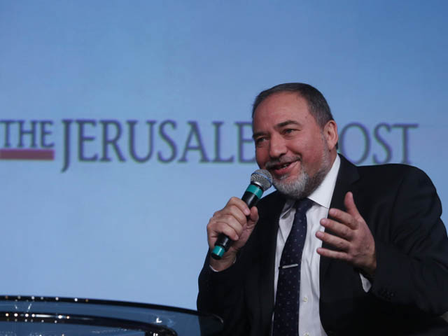 Авигдор Либерман в Нью-Йорке на ежегодной конференции, проводимой газетой The Jerusalem Post. 6 апреля 2014 года