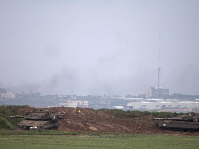 Вошедшие в сектор Газы танки ЦАХАЛа открыли огонь по палестинцам
