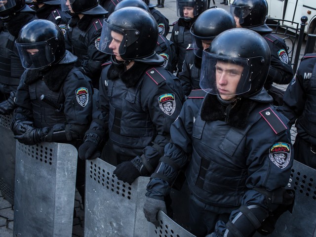 СНБО Украины: спецназ освободил здание СБУ в Донецке