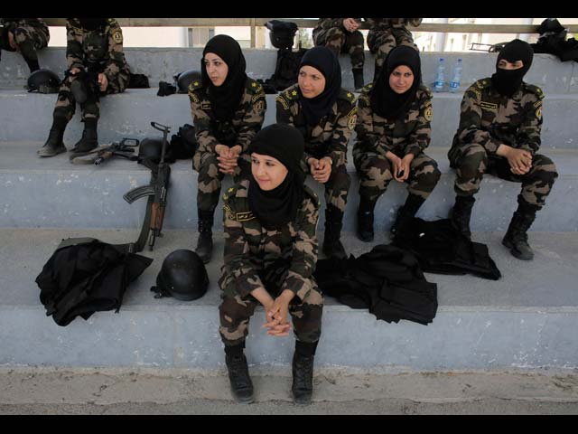 Женское подразделение президентской гвардии Махмуда Аббаса