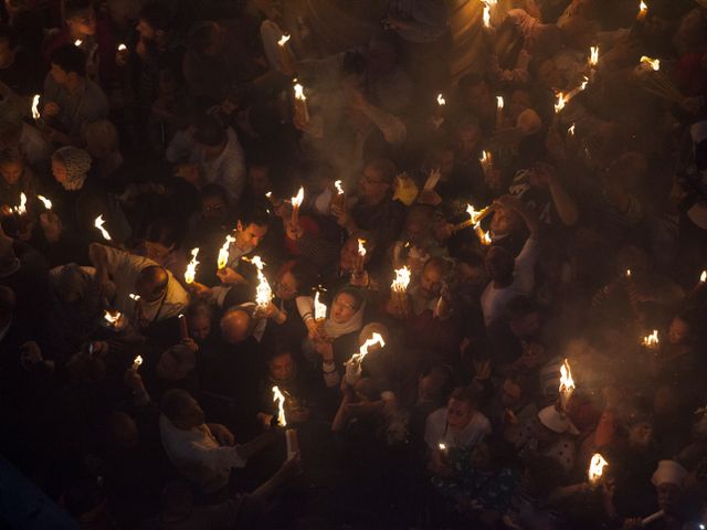 Схождение Благодатного огня в Храме Гроба Господня. Иерусалим, 19.04.2014