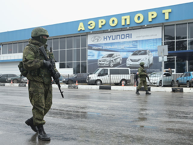СМИ: на время референдума по Крыму аэропорт Симферополя будет закрыт