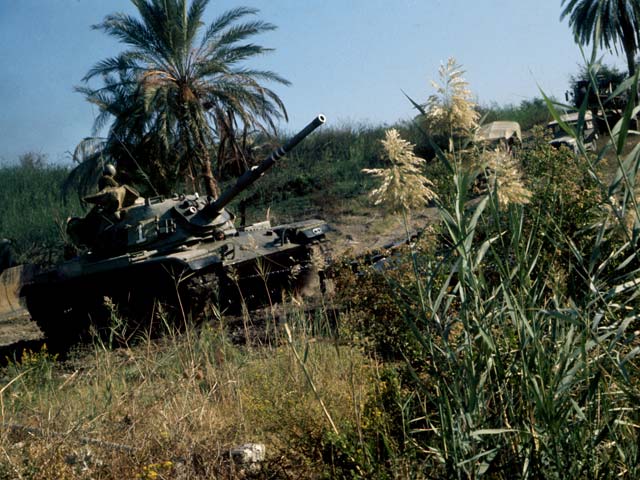 Танк израильской армии "Паттон" на реке Иордан. 1974 год