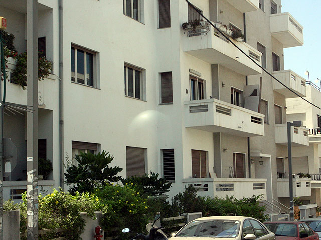Минфин: молодые семьи стали покупать меньше квартир в центре Израиля