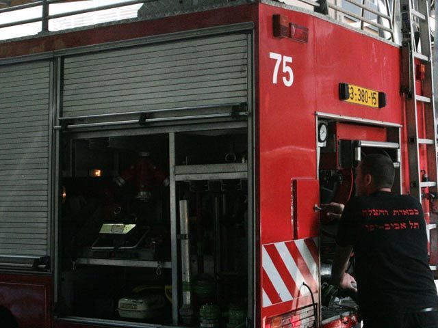 В результате пожара в жилом доме в Тверии пострадали 12 человек