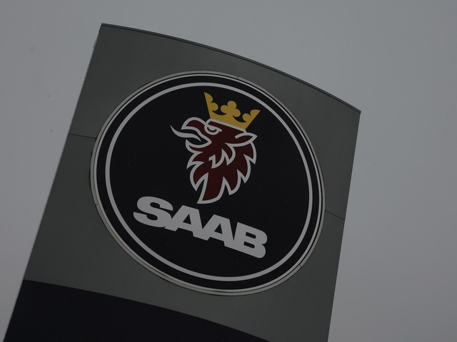Компания Saab запустила в серийное производство свой первый электромобиль