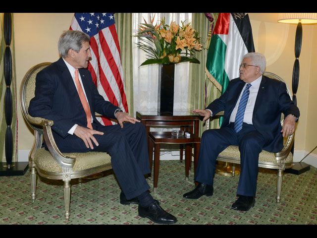 Махмуд Аббас и Джон Керри на встрече 14 мая 2014 года