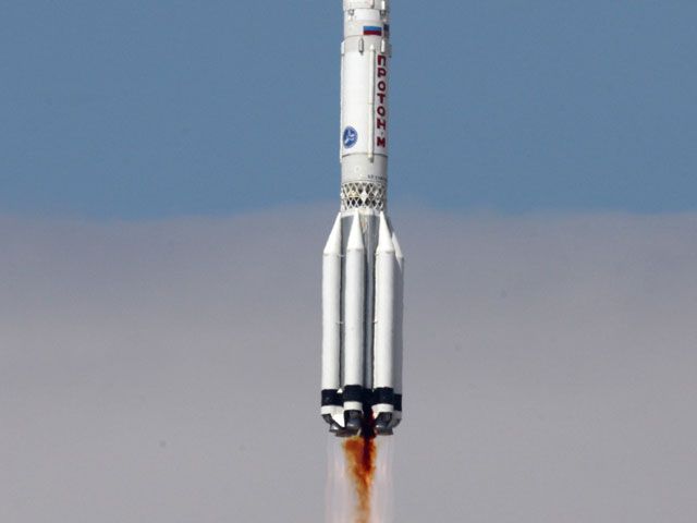 При запуске ракеты-носителя "Протон-М" с космодрома Байконур произошла авария