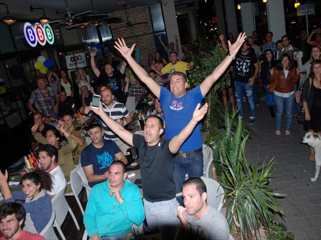 Празднование победы "Маккаби" в Тель-Авиве