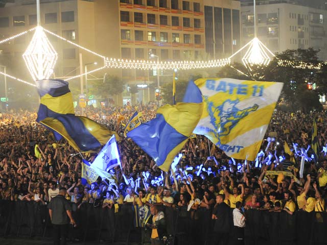 Торжества в Тель-Авиве по случаю победы "Маккаби"