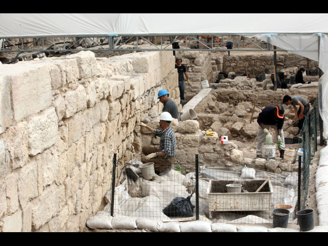 На археологическом объекте в Рамле погиб рабочий
