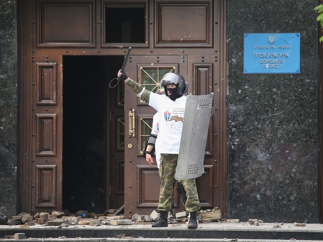 Штурм Донецкой областной прокуратуры, 1 мая 2014 г.