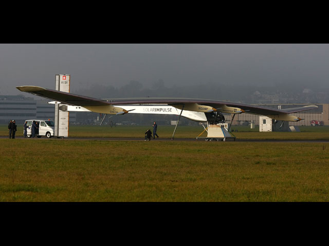 Самолет Solar Impulse 1