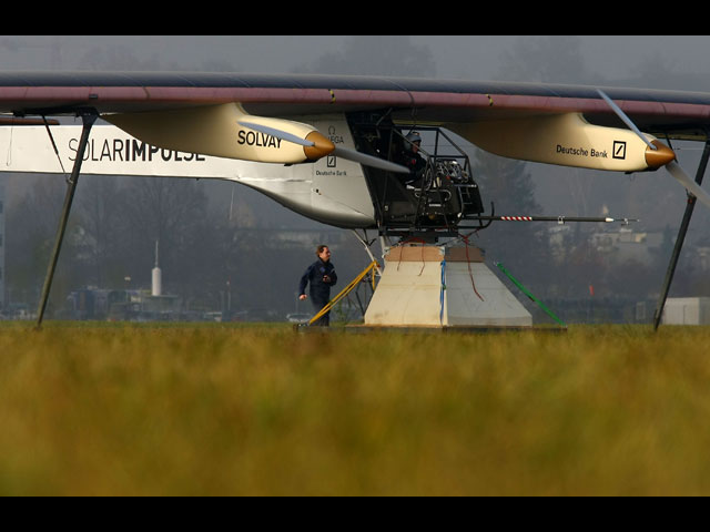 Самолет Solar Impulse 1