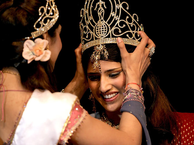 На конкурсе "Мисс Индия Мира" (архив)