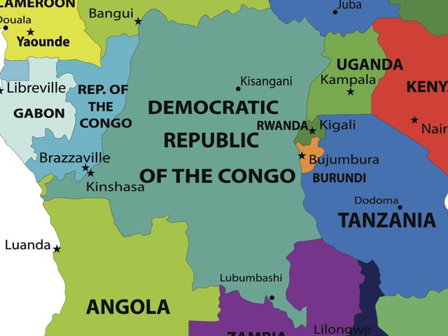 Не менее 30 человек были убиты во время нападения на церковь в Конго  