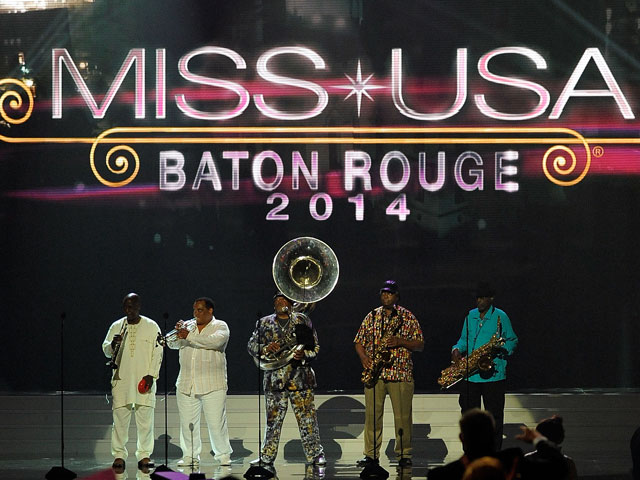 Выступление группы The Dirty Dozen Brass Band на конкурсе "Мисс США 2014"