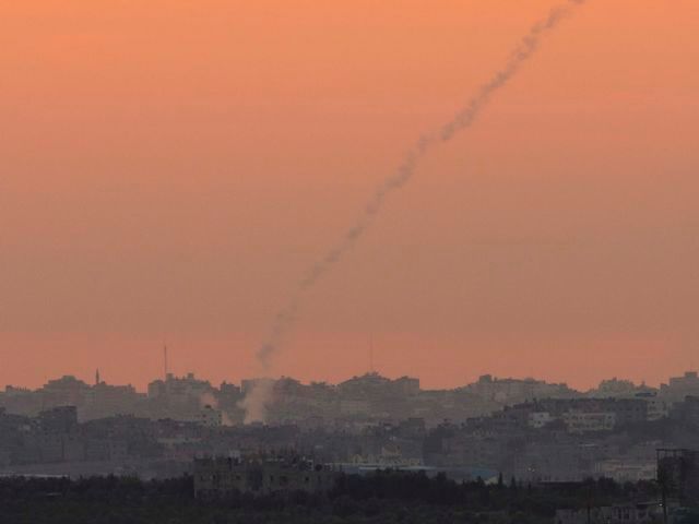 Эскалация в секторе Газы: террористы обстреляли Израиль, ЦАХАЛ нанес ответный удар