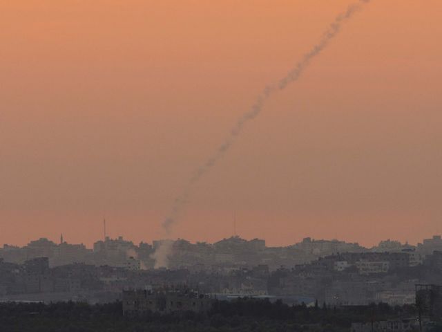 Палестинские террористы обстреляли Западный Негев. Система ПРО сбила две из шести ракет