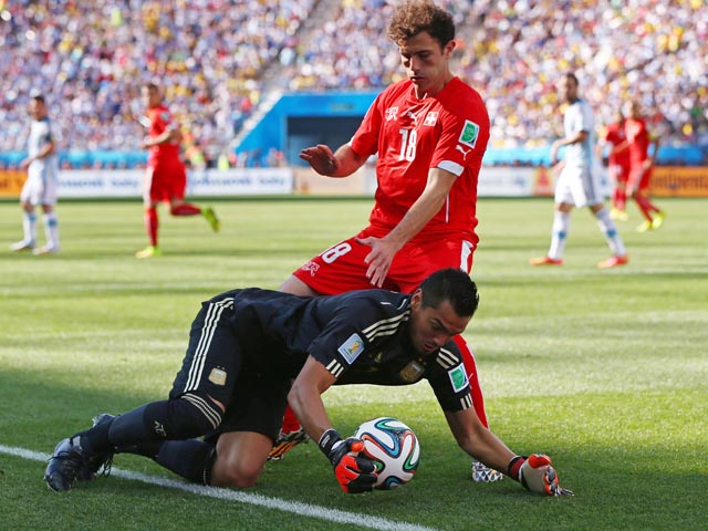 Аргентинцы вышли в четвертьфинал, победив в дополнительное время швейцарцев
