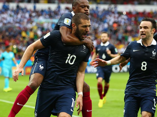 В матче Франция &#8211; Гондурас впервые в истории чемпионатов мира гол определила технология