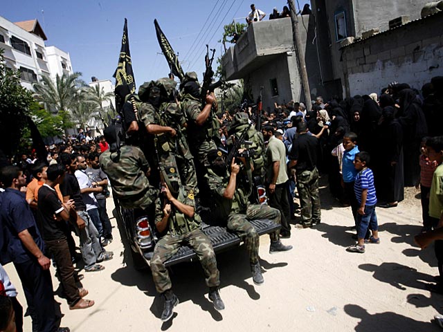 Боевое крыло ХАМАС пообещало "удивить" Израиль