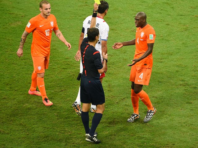Голландцы в серии послематчевых пенальти обыграли команду Коста-Рики