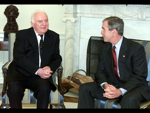 Эдуард Шеварднадзе и Джордж Буш в 2001 году