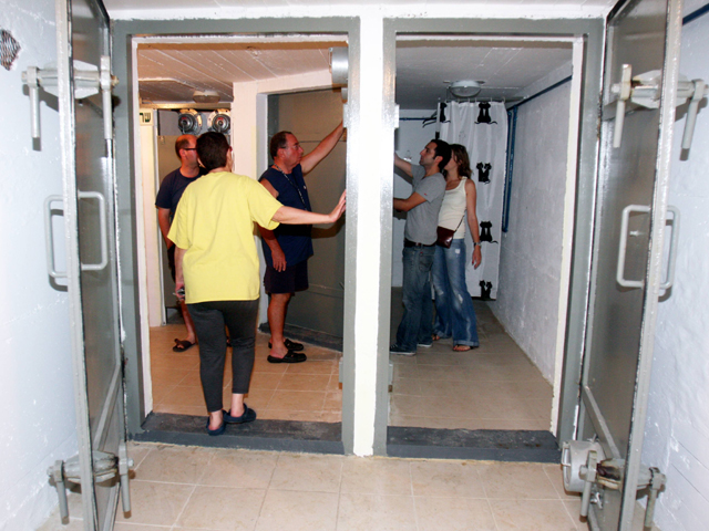 Служба тыла распорядилась открыть бомбоубежища в Ашкелона, Ашдоде и Беэр-Шеве