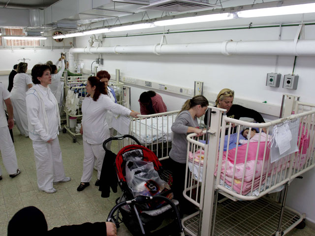 Больница "Барзилай" в Ашкелоне перевела недоношенных детей в убежище  