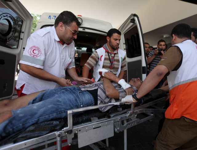 Палестинцы: в ночь на субботу в секторе Газы погибли 7 и были ранены 20 человек