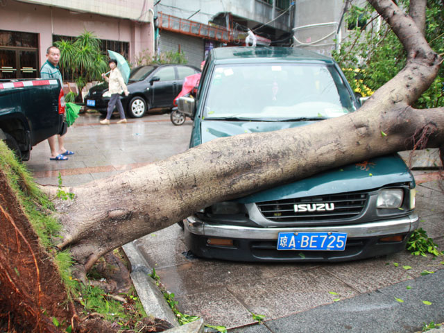 Последствия тайфуна в Китае 19 июля 2014 года  