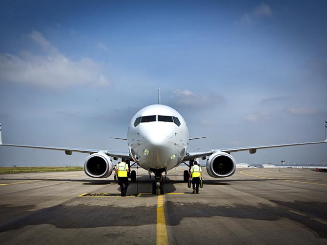Более 20 авиакомпаний продолжают летать в Израиль