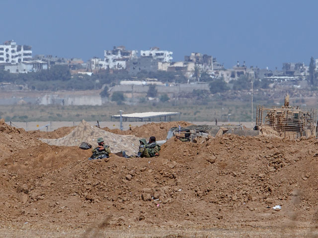 ЦАХАЛ остается на границе с Газой. "Переговоры об урегулировании продлятся две недели"   