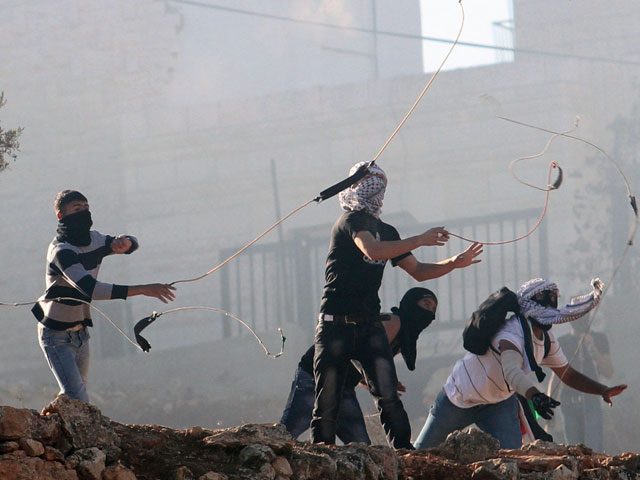 Беспорядки в Восточном Иерусалиме: ранен боец МАГАВ