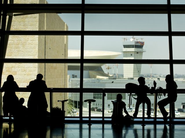 Самолет Ten Airways совершил экстренную посадку в аэропорту Бен-Гурион