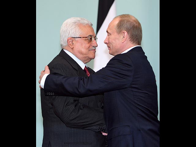 Махмуд Аббас позвонил Путину за поддержкой