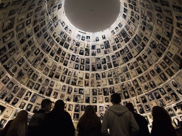 Пережившие Холокост и эвакуированные получат пособие в размере 3.600  шекелей  