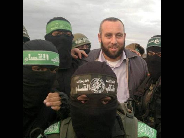 Раад аль-Атар с боевиками "Бригад Изаддина аль-Касама"