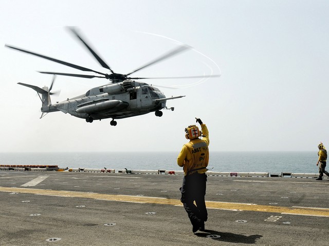 Вертолет CH-53E Super Stallion 