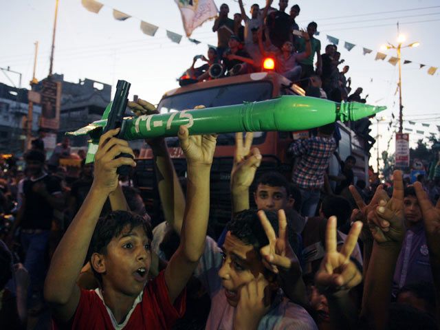 Заместитель мэра Кардиффа: "Ракеты ХАМАС &#8211; игрушечные"