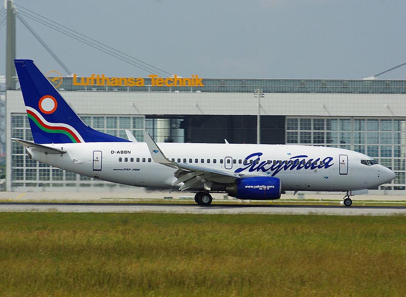 Самолет авиакомпании "Якутия" арестован за долги в международном аэропорту Израиля