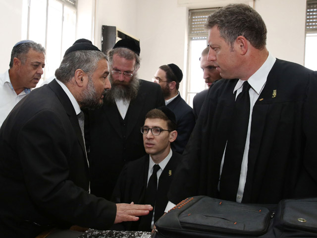 Мэр Бейт-Шемеша Моше Абутбуль в окружном суде Иерусалима 7 сентября 2014 года