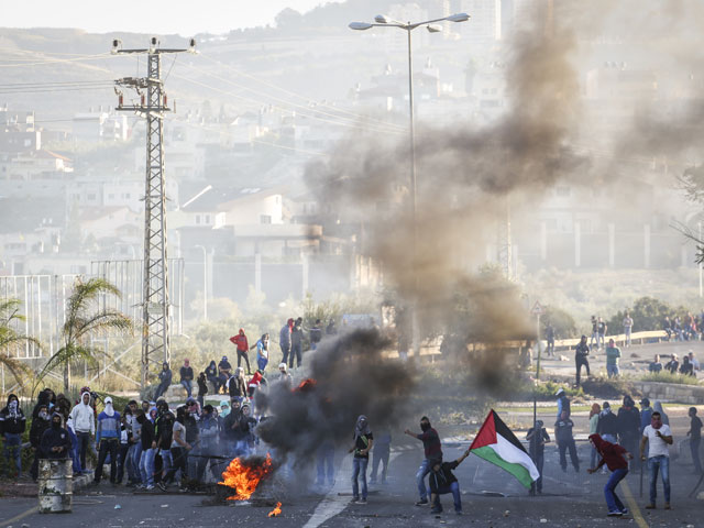 Наибольшую угрозу участники опроса видят в лице палестинских арабов